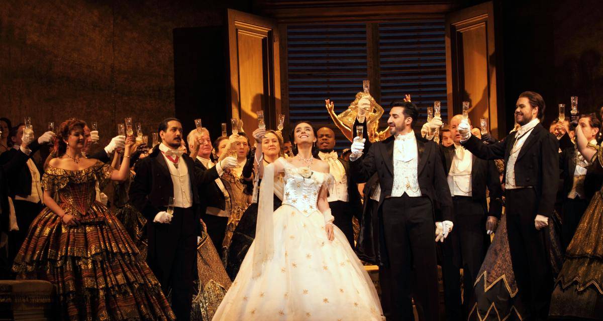 La Traviata Celebrates 25 Years at the Royal Opera House