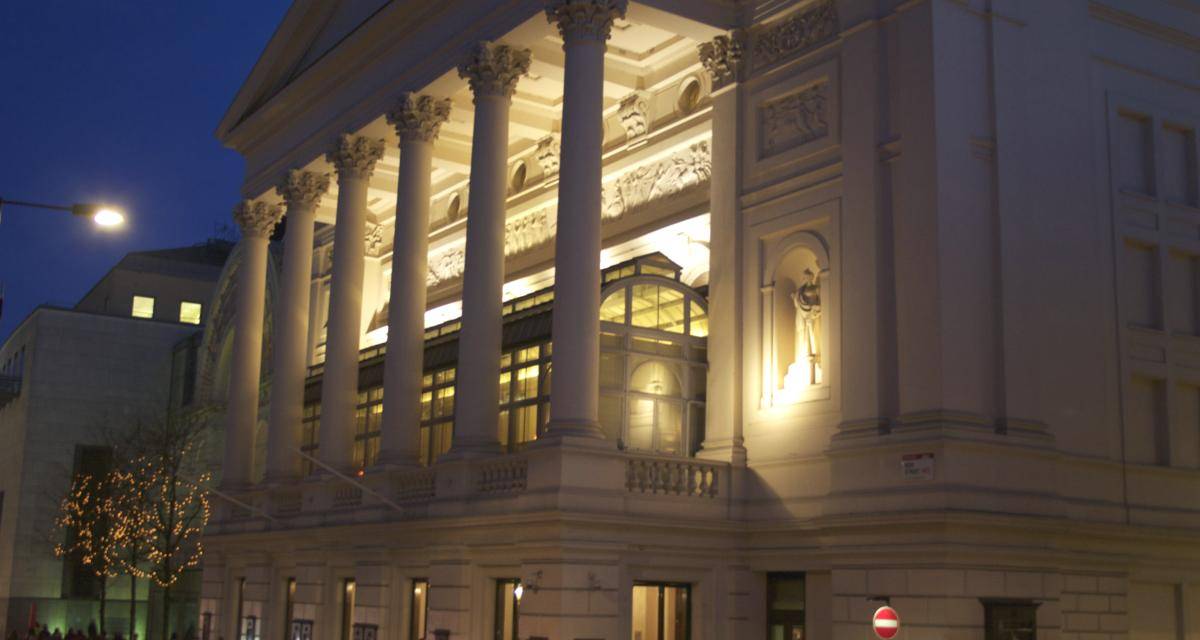 A Brief History Of The Royal Opera House